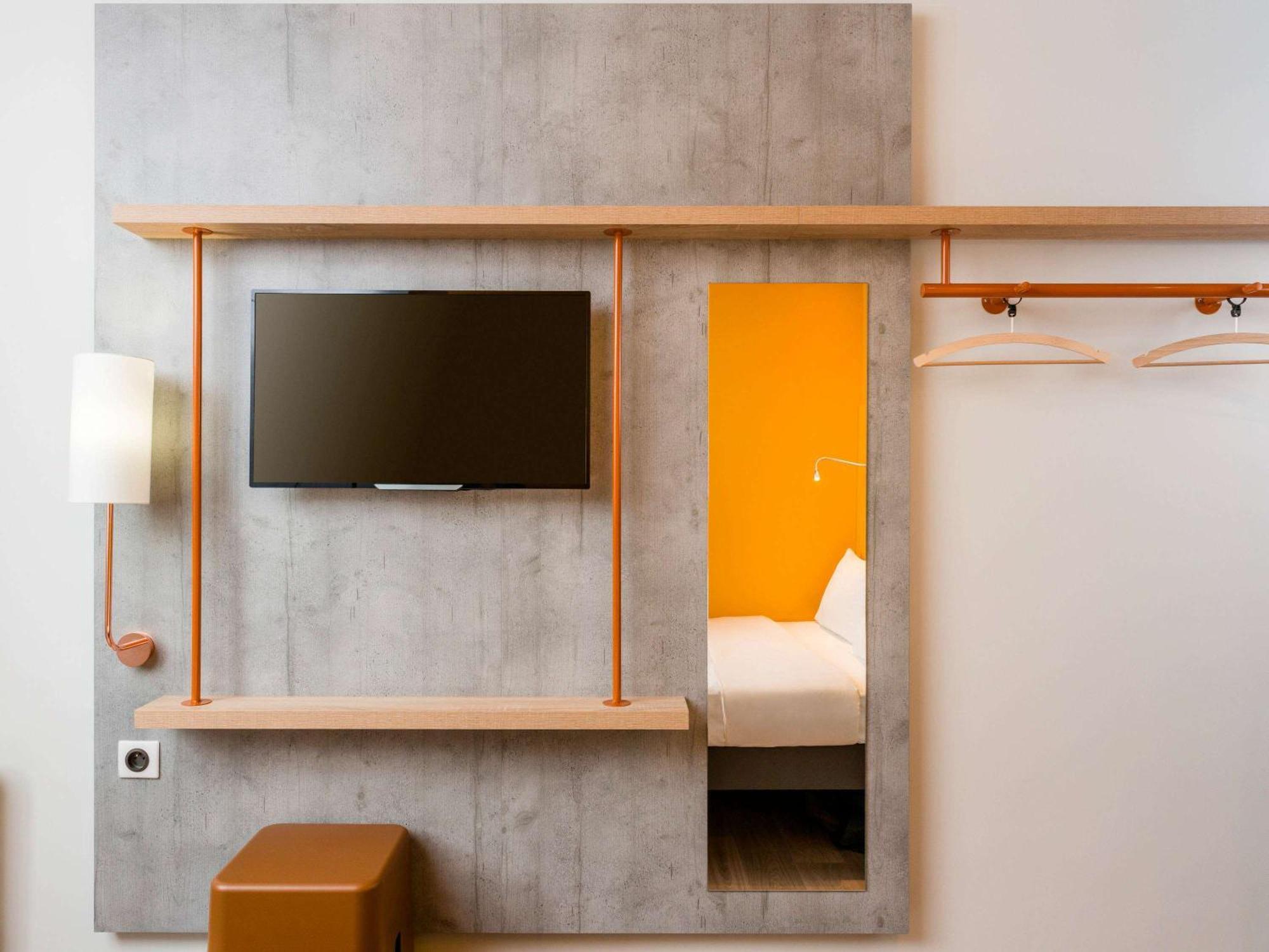 Ibis Budget Rouen Nord Isneauville Eksteriør bilde
