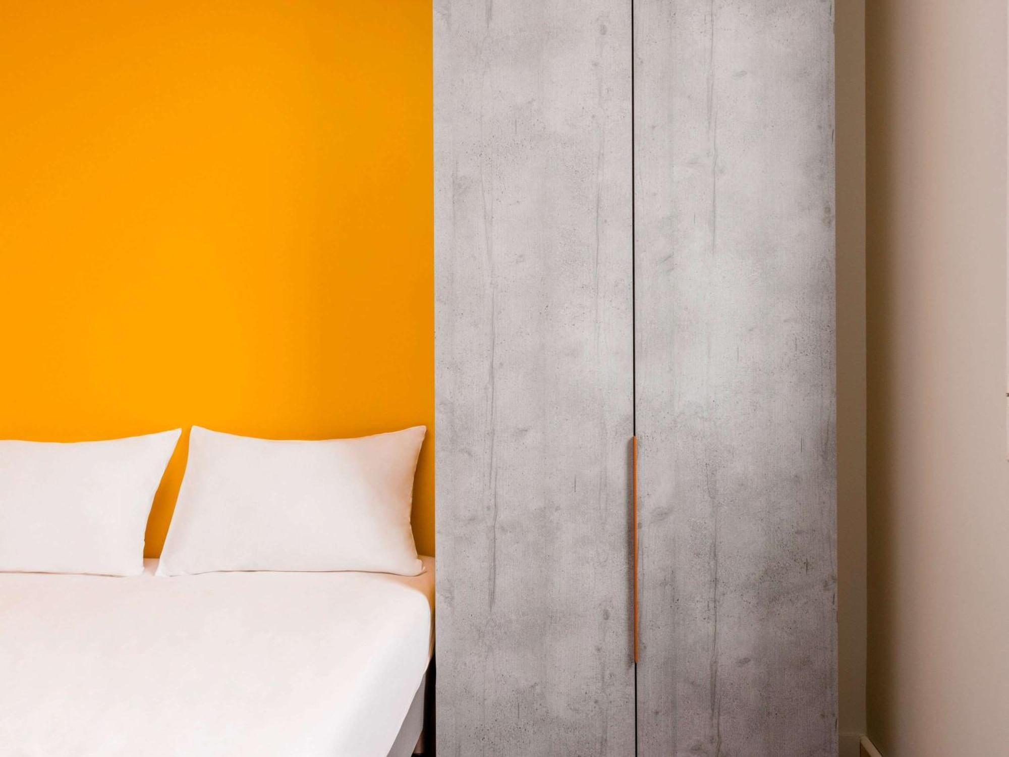 Ibis Budget Rouen Nord Isneauville Eksteriør bilde