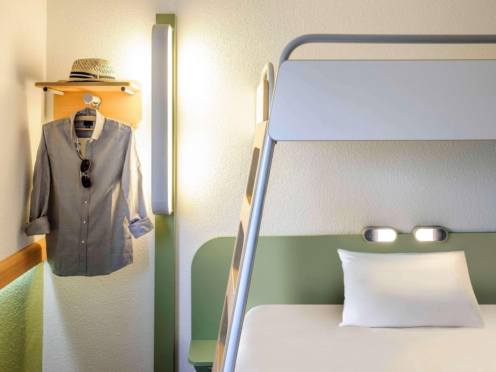 Ibis Budget Rouen Nord Isneauville Eksteriør bilde